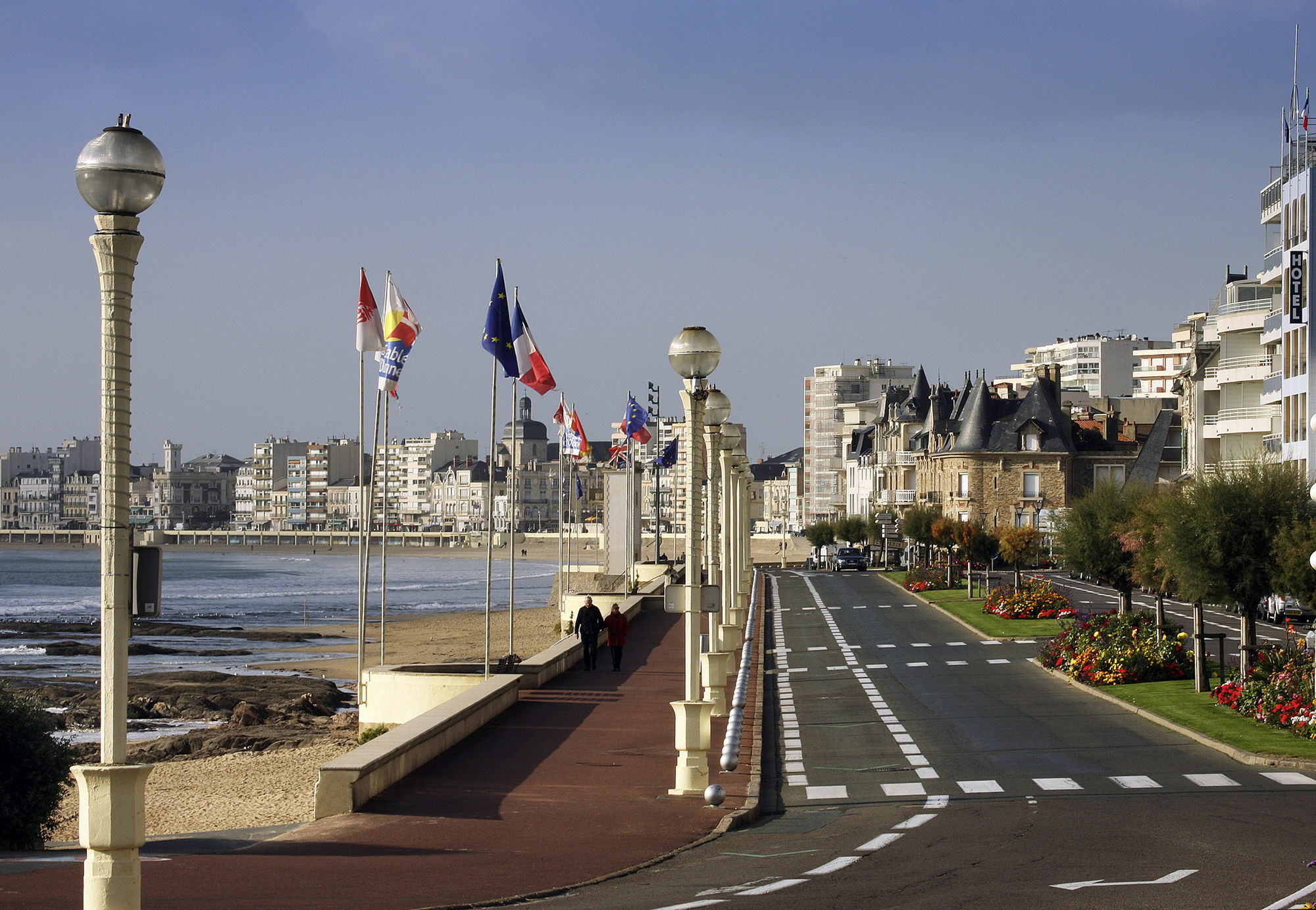 B&B Hotel Les Sables-D'Olonne Centre Gare Exterior photo